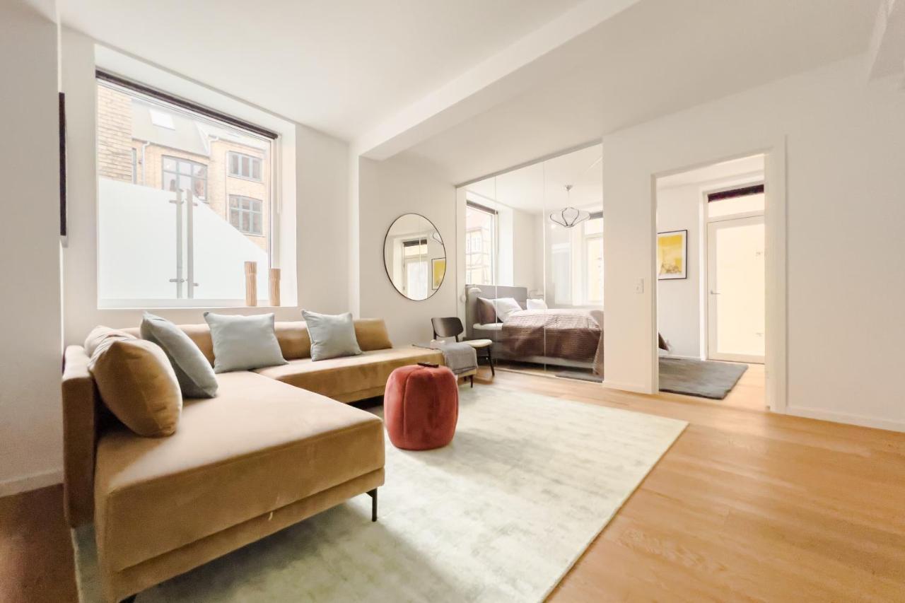Beautiful Apartments On Stroget In Copenhagen City Center Exterior photo
